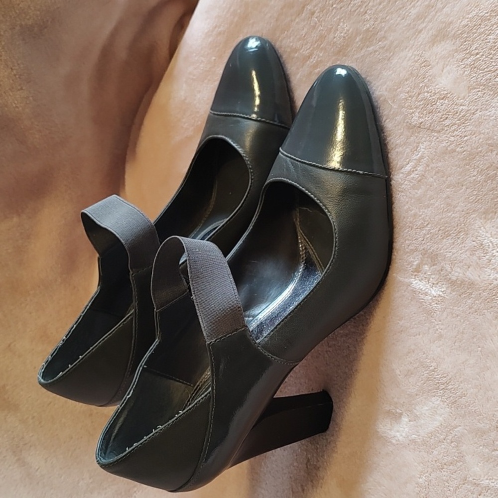 Simply Vera Vera Wang Azalea Lead Gunmetal Grey Heels SZ 8.5